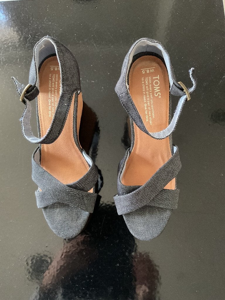 Sandalen Toms blauw maat 39, Blauw, Zo goed als nieuw, Toms, Sandalen of Muiltjes