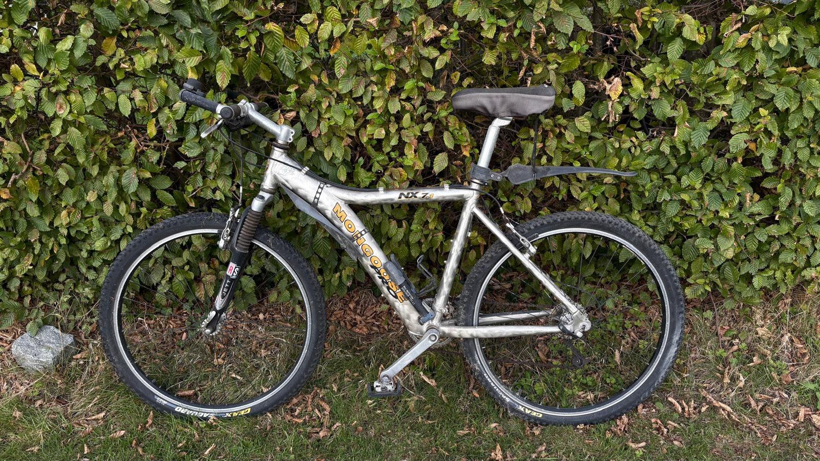 Mongoose mountain bike, Vélos & Vélomoteurs, Enlèvement, Utilisé