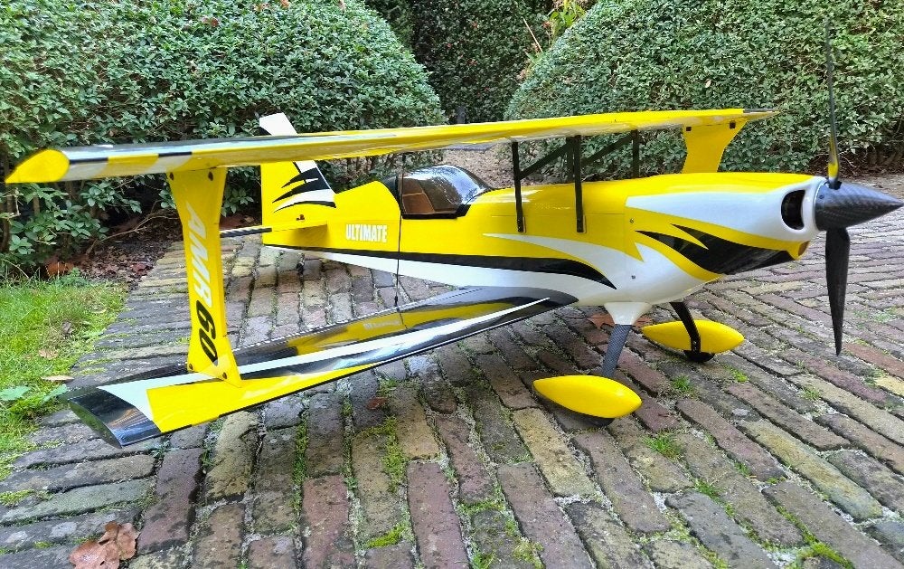 Ultimate AMR60 V2 Precision Aerobatics, Ophalen, Zo goed als nieuw, Elektro, RTF (Ready to Fly)