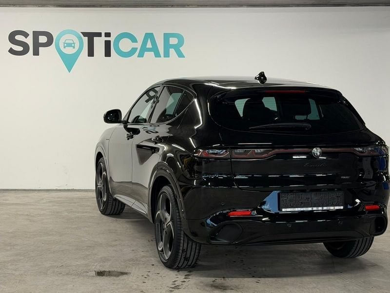 Alfa Romeo Tonale Veloce, Auto's, Gebruikt, 4 cilinders, Zwart, Leder
