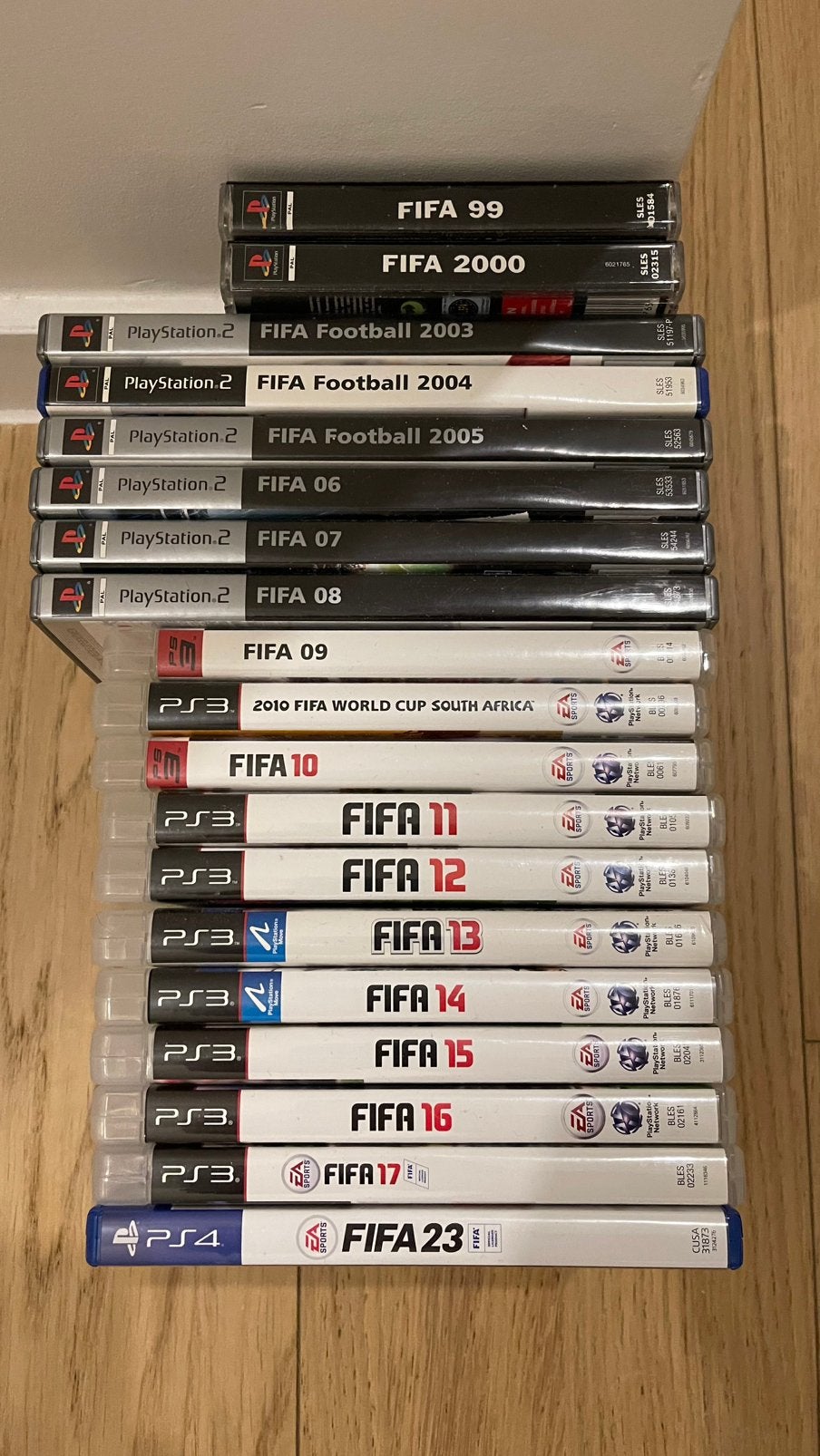 FIFA EA Sports PlayStation games, Ophalen of Verzenden, Zo goed als nieuw, Sport