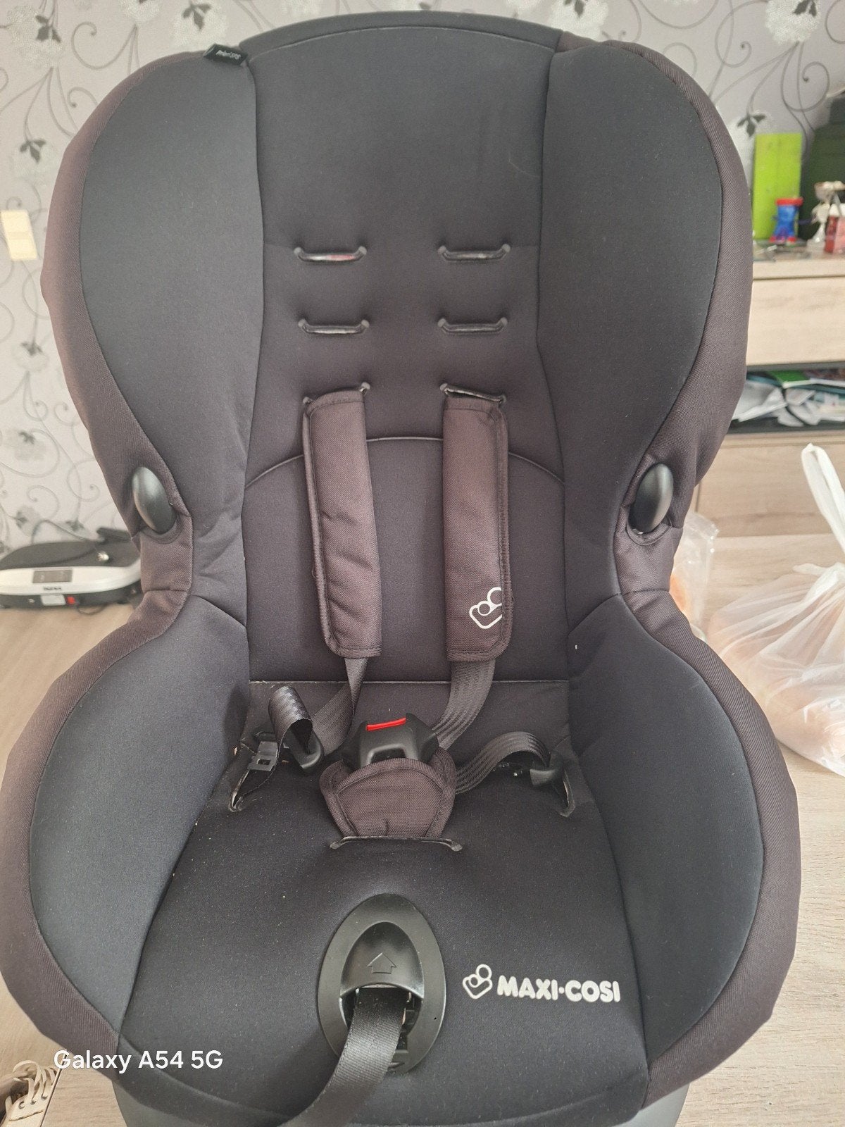 Maxi-Cosi autostoel - Zwart, 0-18 kg, Ophalen