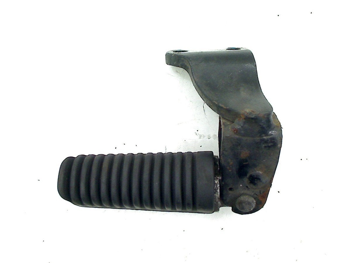 REPOSE PIEDS SUPPORT ARRIÈRE DROIT Yamaha, Yamaha Motor Europe N.V., Utilisé, Customersupport@yamaha-motor.co.uk, Koolhovenlaan 101
1119 NC  Schiphol-Rijk, NL
