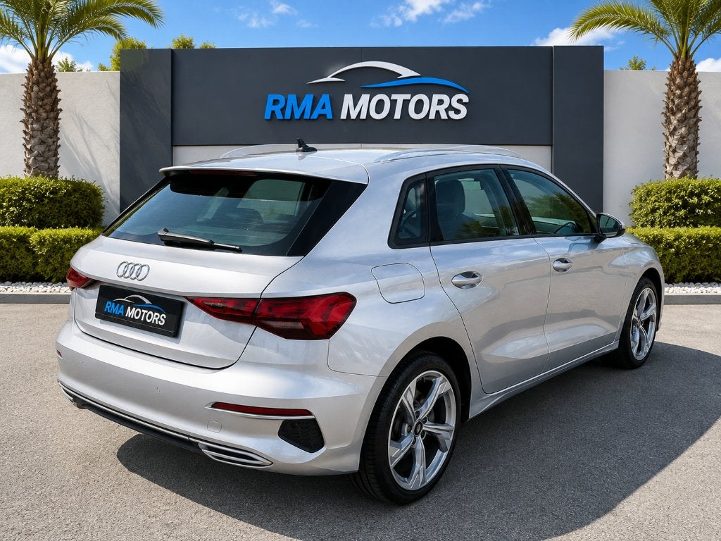 AUDI A3 SPORTBACK 30 TFSI MILD-HYBRID ADVANCED S-LINE, Autos, Argent ou Gris, Achat, Euro 6, Entreprise
