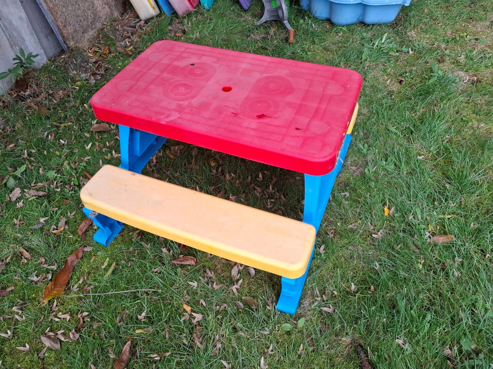 picknicktafel kinderen, Ophalen, Zo goed als nieuw, Kinderpicknicktafel