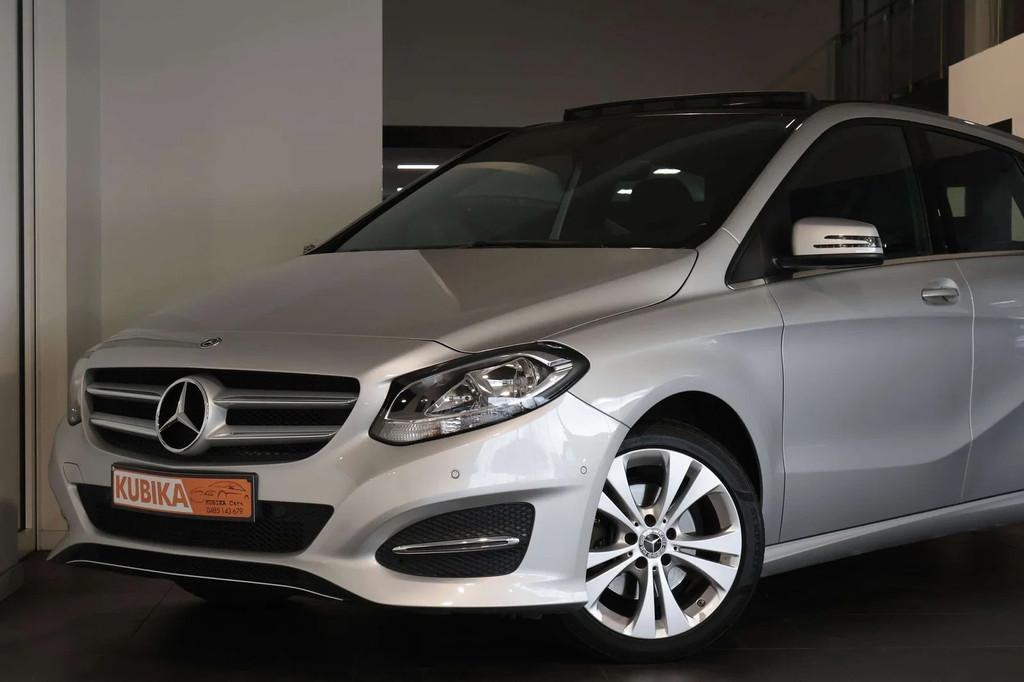 Mercedes-Benz B-CLASS 180 B 180 CruiseC ZetelV Camera Navi G, Auto's, Gebruikt, 4 cilinders, 1595 cc, Bedrijf