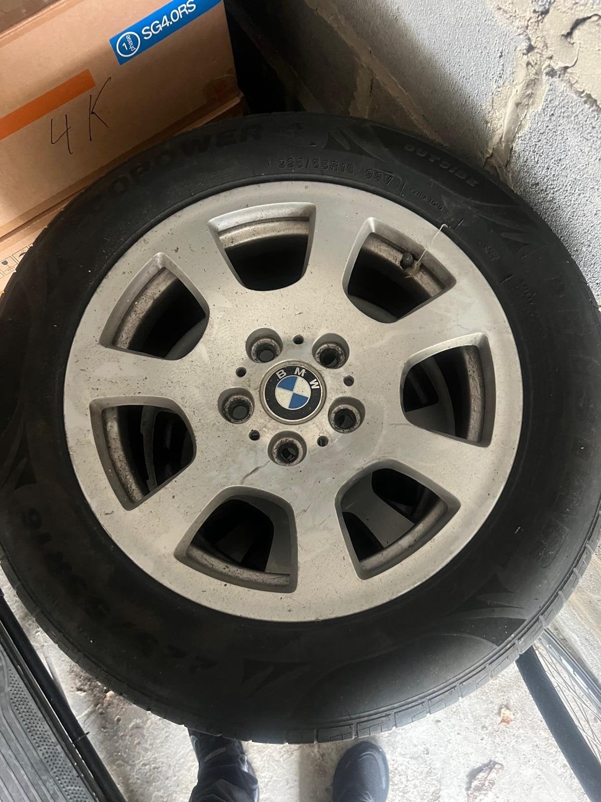 Jantes BMW avec pneus de 16 pouces., Autos : Pièces & Accessoires, Enlèvement, Pneu(s)