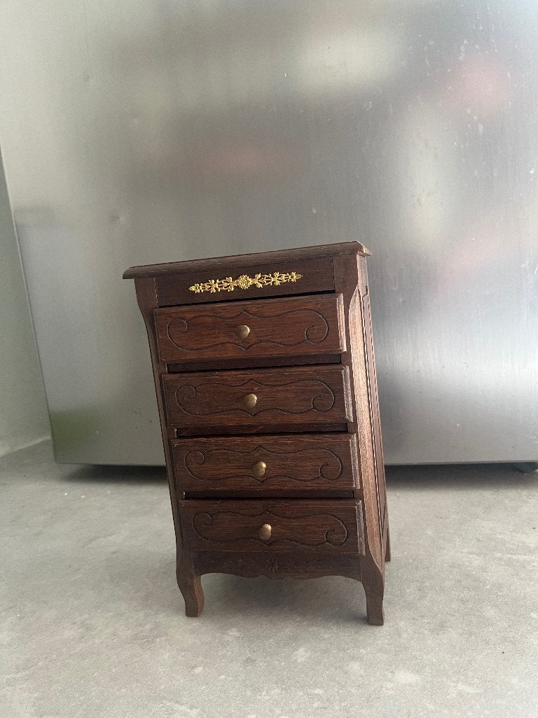 boite à bijoux en forme de mini commode, Antiek en Kunst, Curiosa en Brocante, Ophalen