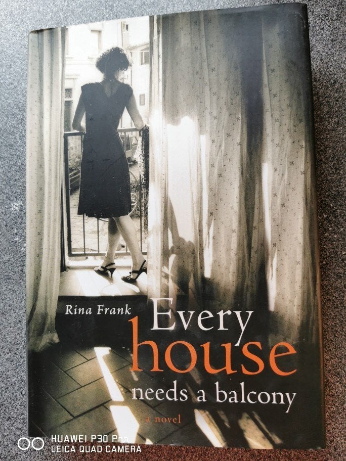 Every house needs a balcony, Livres, Rina Frank, Comme neuf, Reste du monde, Envoi