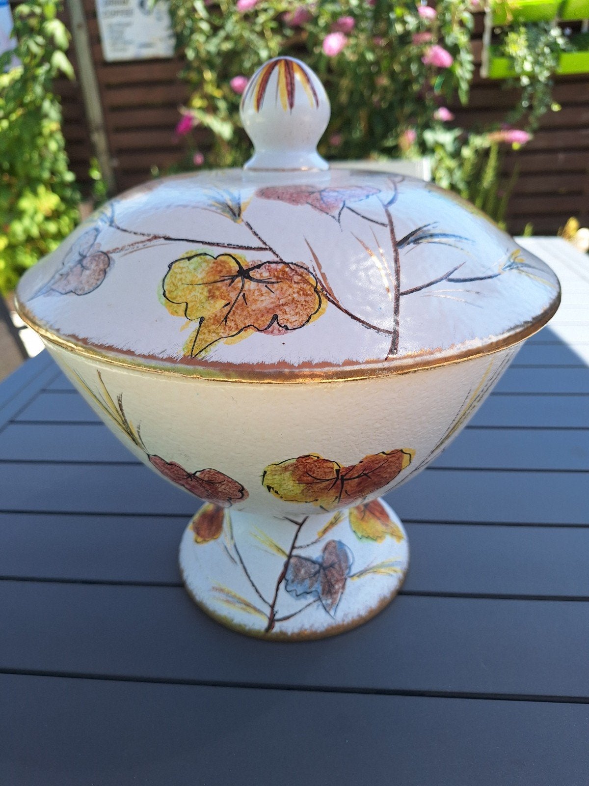 Decoratieve terracotta schaal met deksel, Antiek en Kunst, Ophalen