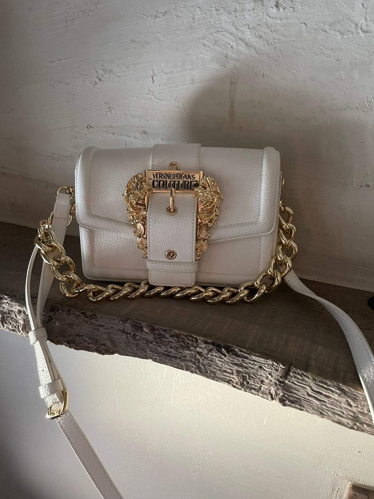 Handtasje versace jeans couture, Handtassen en Accessoires, Tassen | Damestassen, Ophalen, Gebruikt, Wit, Avondtasje
