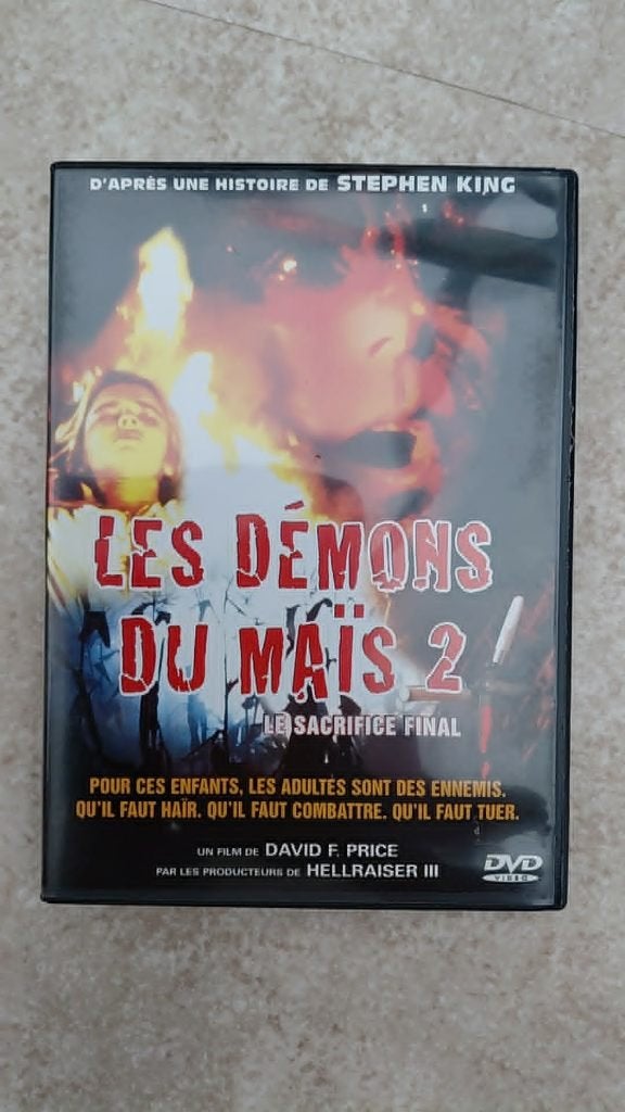 dvd Les démons du mais 2, Enlèvement, Comme neuf, Français, Français