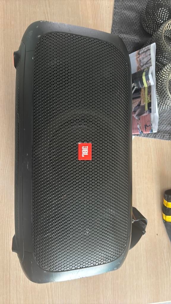 Jbl party box on the go, Enlèvement, Utilisé