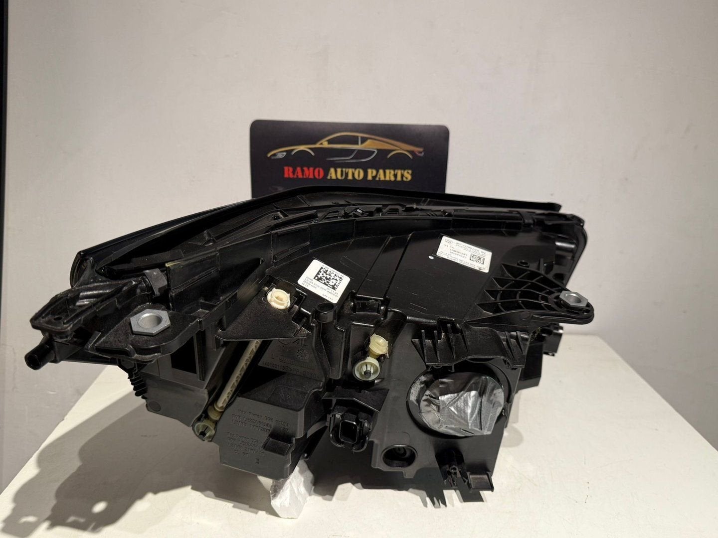KOPLAMP BMW 5 SERIE G60 G61 SHADOW LINKS ORIGINEEL 5A798D7, Gebruikt, -, -, Ophalen of Verzenden