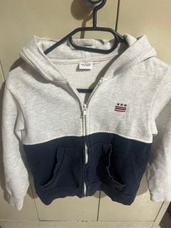 veste à capuche zippée pour enfants, Enfants & Bébés, Garçon, Tape à l'oeil, Pull ou Veste, Enlèvement