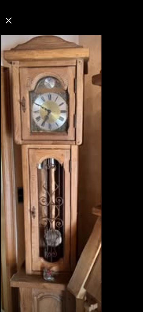 Superbe horloge de qualité en chêne massif, Ophalen