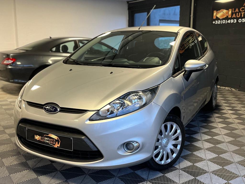 Ford Fiesta 1.2i 1er Propriétaire Garantie 12 mois, Autos, Ford, 1242 cm³, Achat, Noir, 44 kW