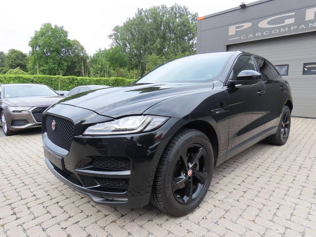 Jaguar F-Pace F-Pace 2.0 D AWD Portfolio (EU6.2), Achat, 2460 kg, Euro 6, Entreprise