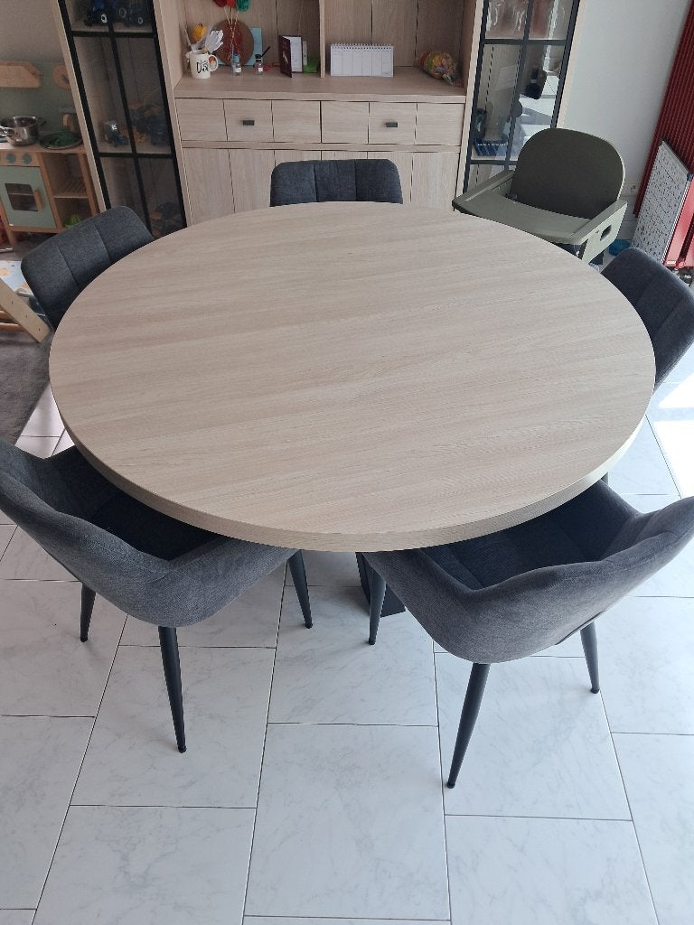 Ronde eettafel orange, Huis en Inrichting, Tafels | Eettafels, Ophalen, Zo goed als nieuw, Vijf personen of meer, Rond