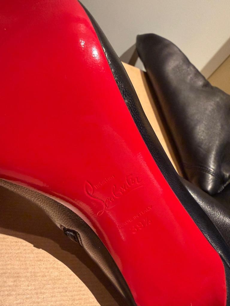 Louboutin alta 100 nappa stretch, Comme neuf, Enlèvement, Bottes hautes, Noir