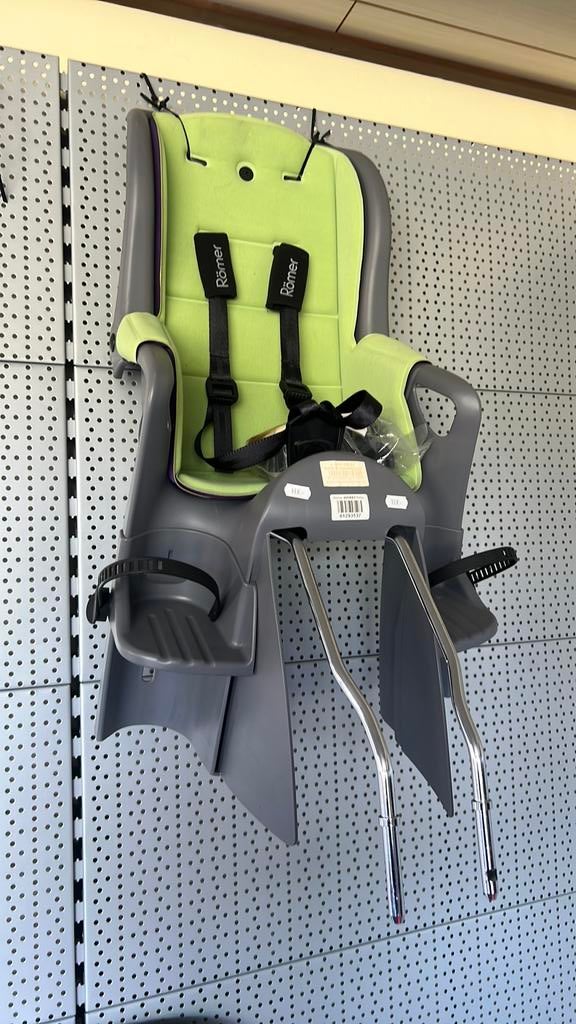 Fietsstoel NIEUW, Fietsen en Brommers, Achterzitje, Voetsteuntjes, 22 t/m 36 kg, Nieuw