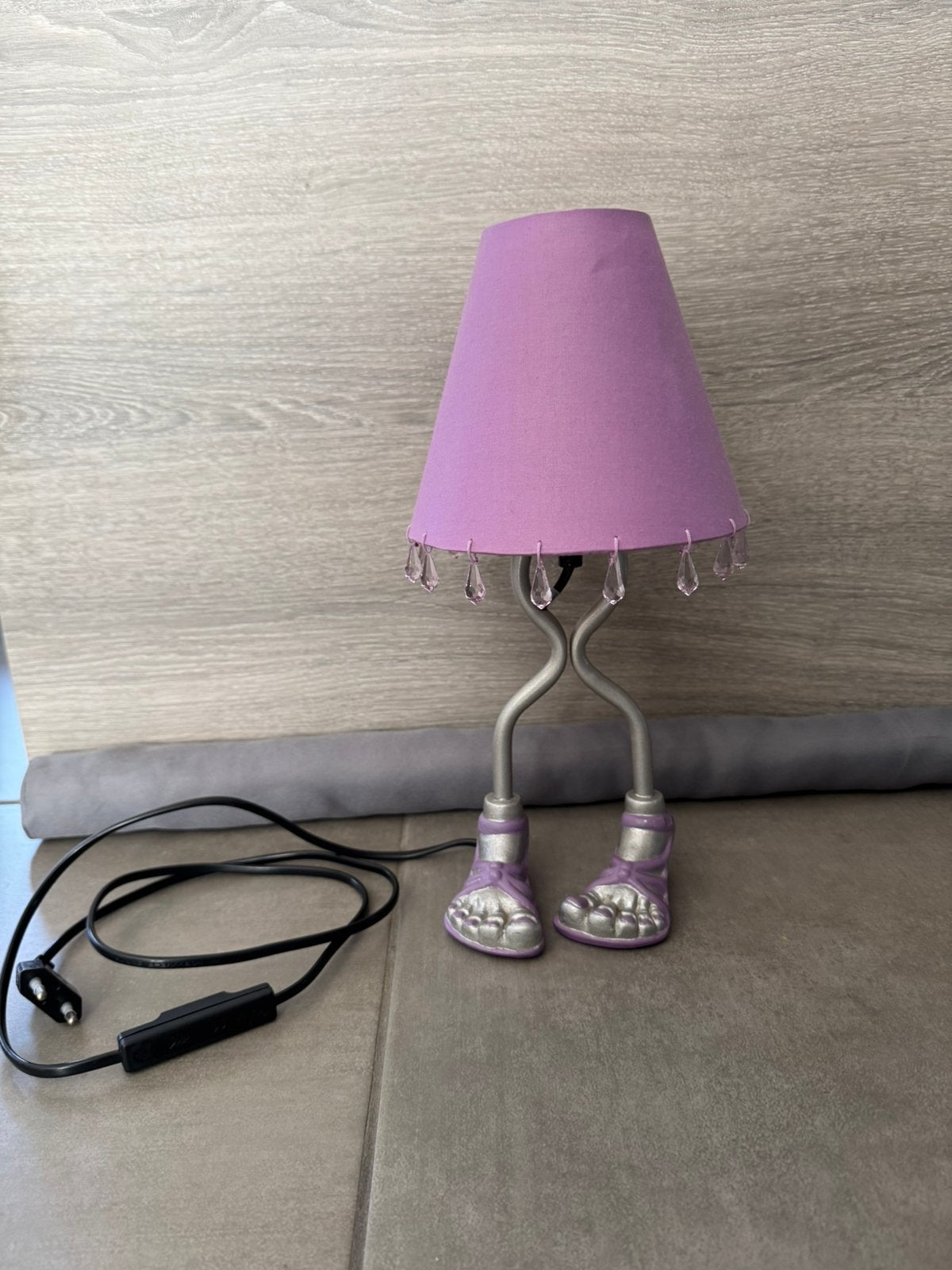 unieke en zeldzame vintage Tarogo voetenlamp uit de jaren 90, Overige merken, Gebruikt, Paars, Vintage