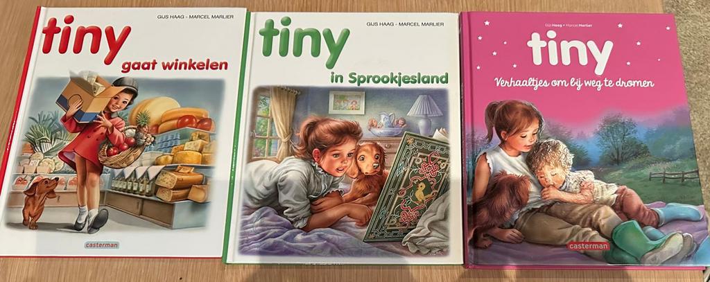 Set van 3 boeken ‘Tiny’, Ophalen, Zo goed als nieuw