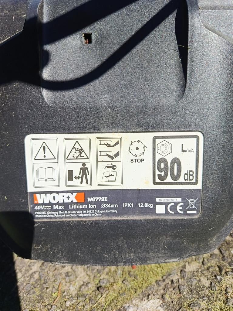 Tondeuse worx sur batterie, Jardin & Terrasse, Démarrage électrique, Tondeuses à gazon sur batterie, Worx, Comme neuf