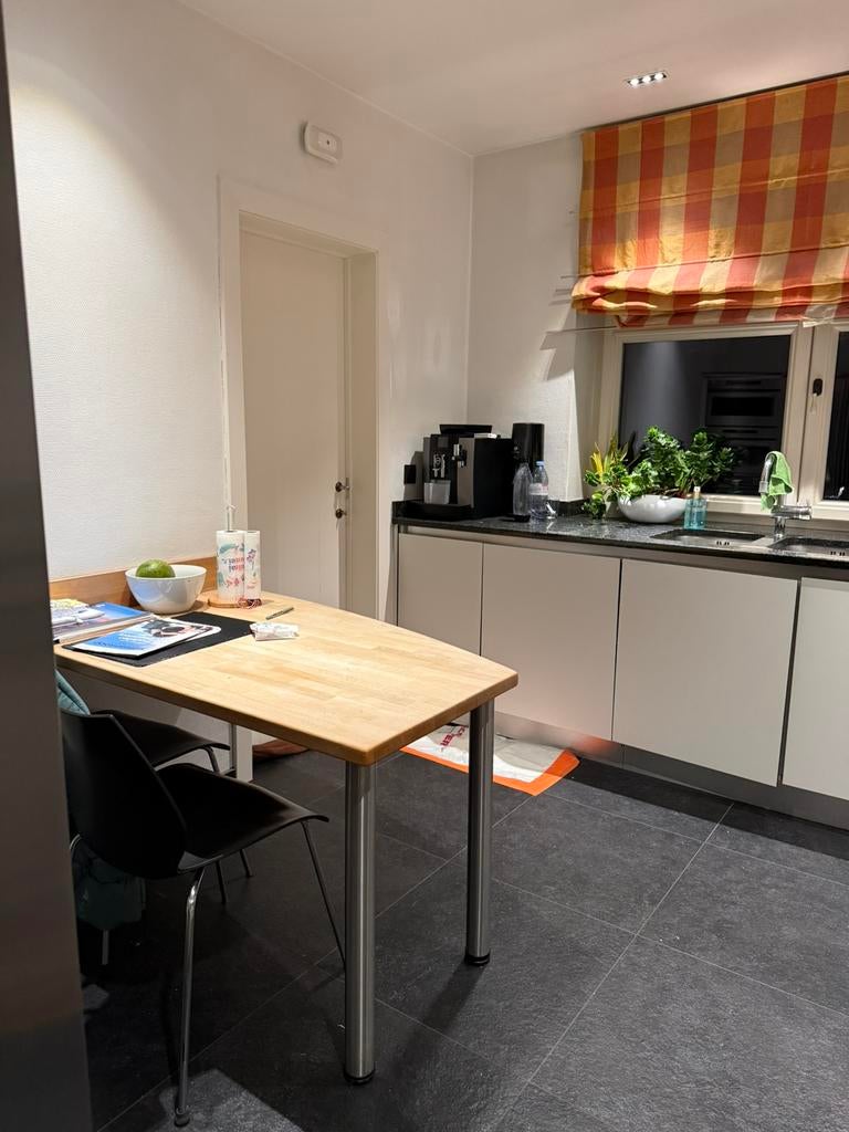 Keuken, Ophalen, Zo goed als nieuw, Wit, Graniet of Steen