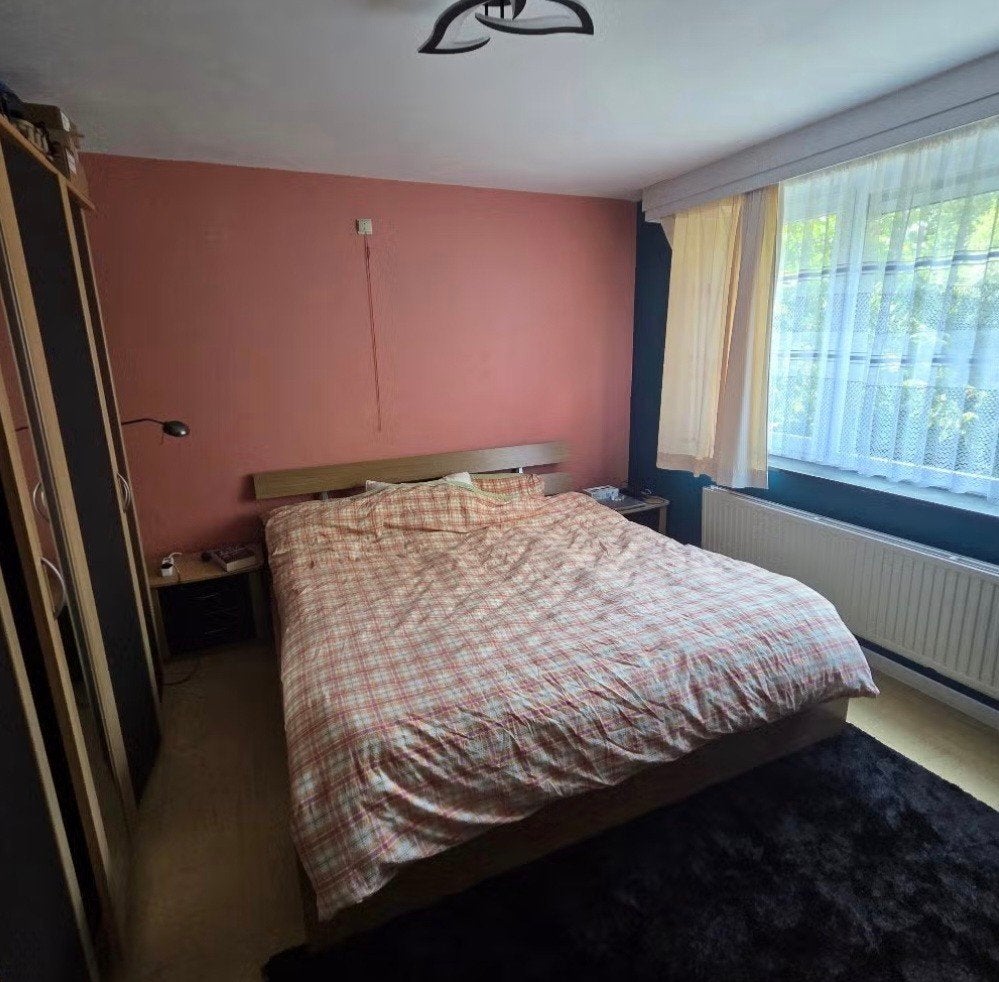 Bornem Kamer te huur met parkeerplaats,alleen voor vrouwen️, Immo