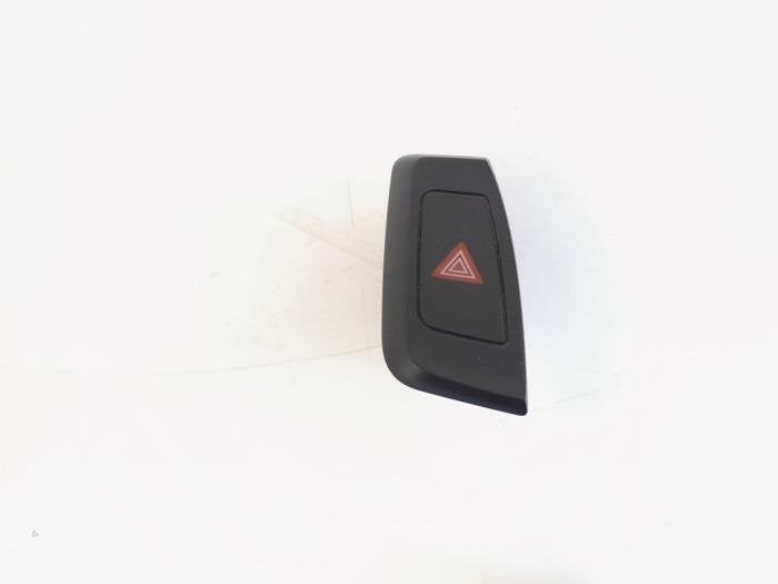 Commutateur éclairage d'urgence d'un Audi A4, -, 3 mois de garantie, Audi, Utilisé