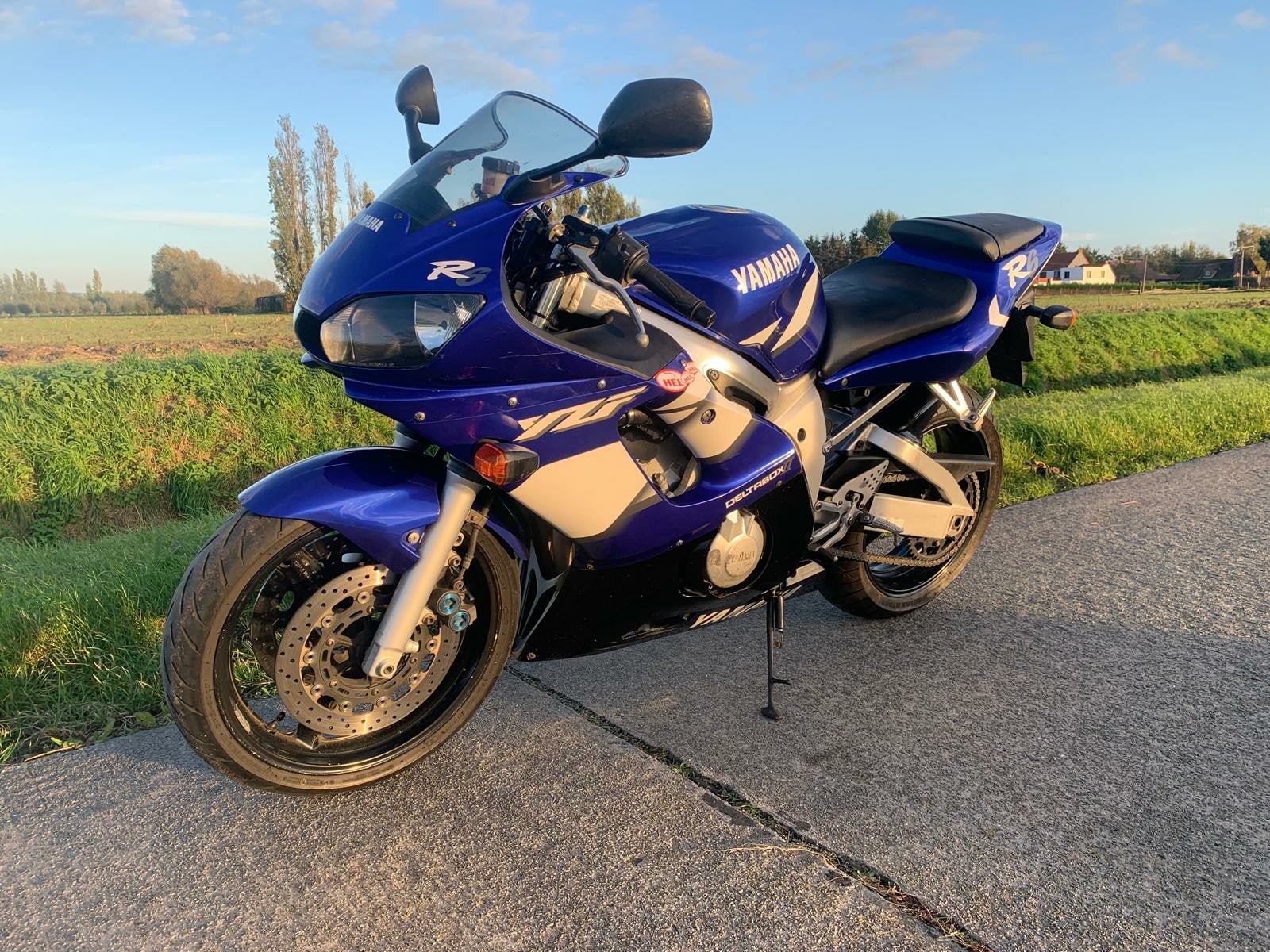 YAMAHA R6 2001, Occasion, Plus de 35 kW, Particulier, 4 cylindres
