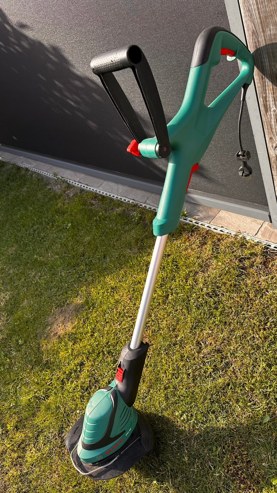 Bosch elektrische grastrimmer 55 euro, Tuin en Terras, Ophalen