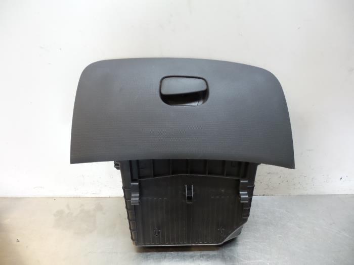 Dashboardkastje van een Renault Clio (Clio 4 12-), Gebruikt, -, Renault, -