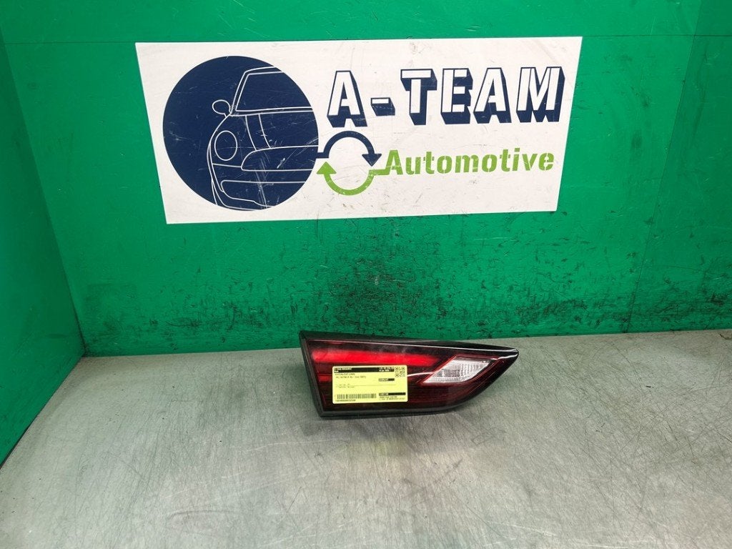 FEU ARRIÈRE GAUCHE Opel Astra K (|39032994|39098794|), Autos : Pièces & Accessoires, Opel, Opel Automobile GmbH, Utilisé, Kontakt-opel@opel.com