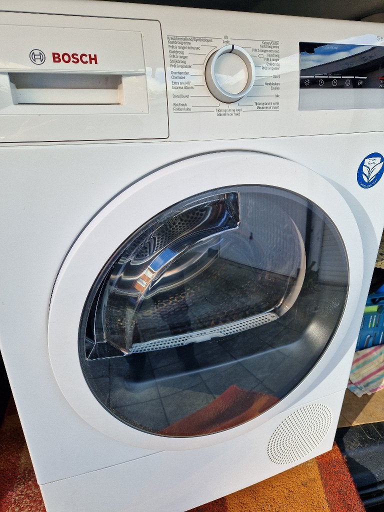 Bosch droger 8kg warmtepomp A ++, Elektronische apparatuur, Ophalen, Zo goed als nieuw, Voorlader