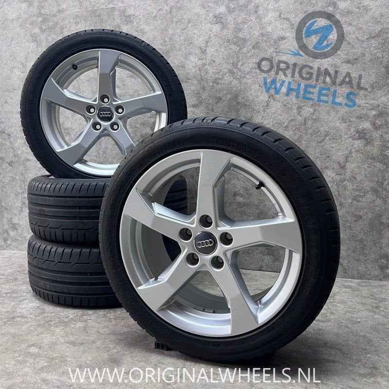 17 inch originele velgen + zomerbanden Audi A3 8V0601025CT, Autos : Pièces & Accessoires, Pneus et Jantes, Pneus été, -, 17 pouces