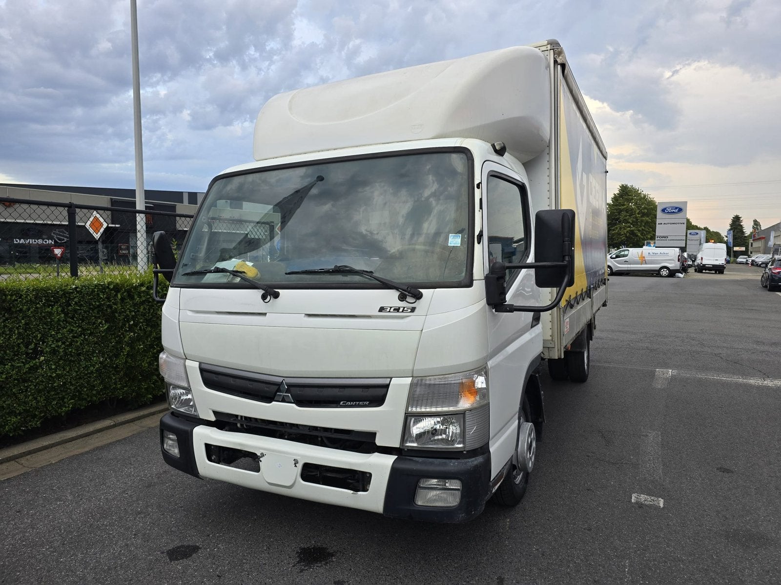 Mitsubishi Fuso 3.0D automatique 2022 75 000 km, Autos, Achat, Euro 6, Entreprise, Diesel
