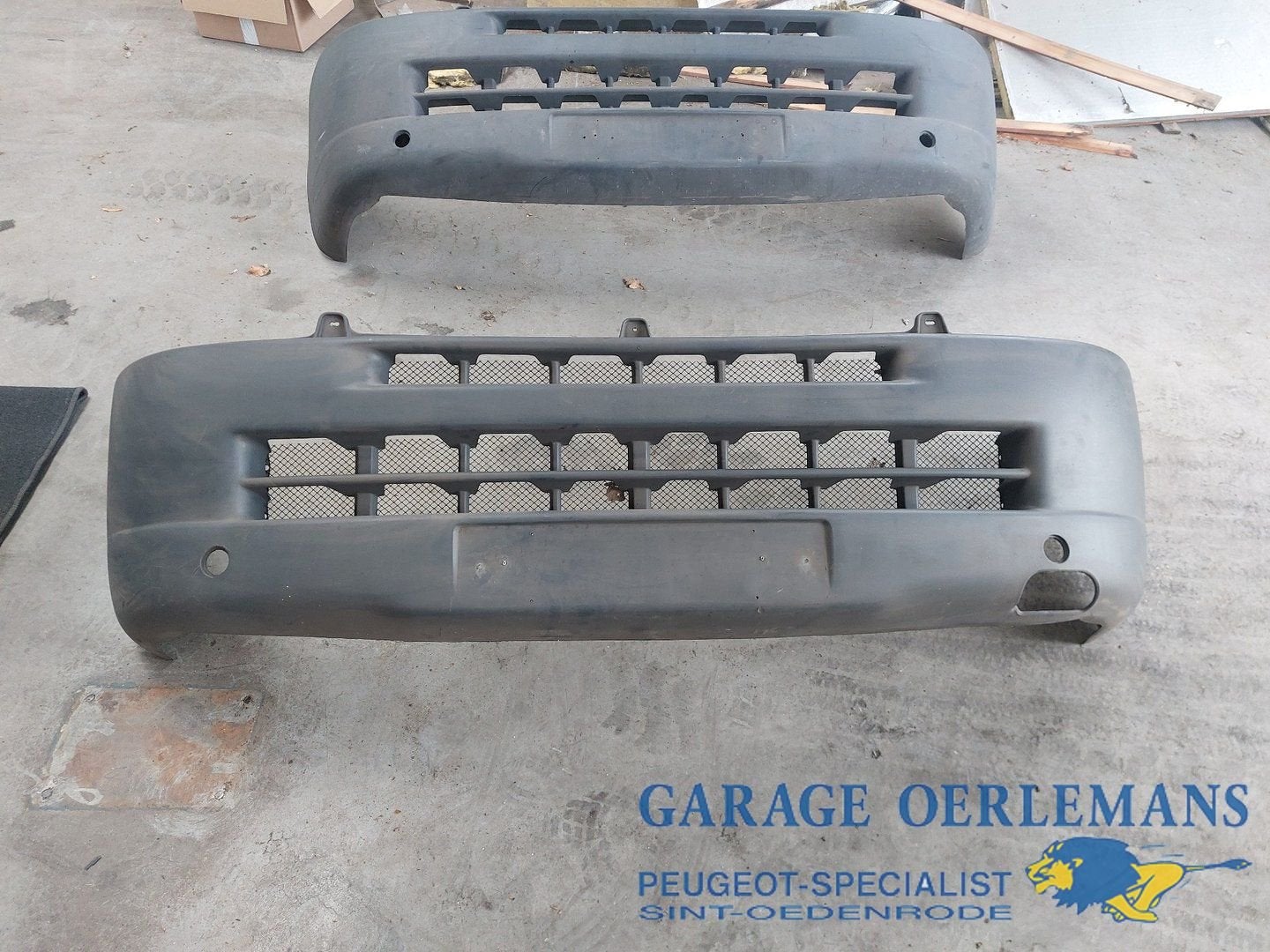 2x voorbumper peugeot boxer, -, Enlèvement, Utilisé, -