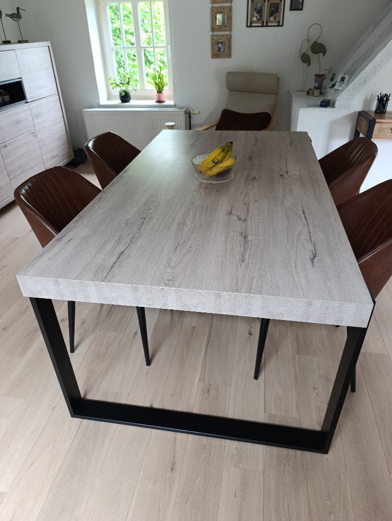 Table salle a manger, 150 à 200 cm, Cinq personnes ou plus, Comme neuf, Synthétique
