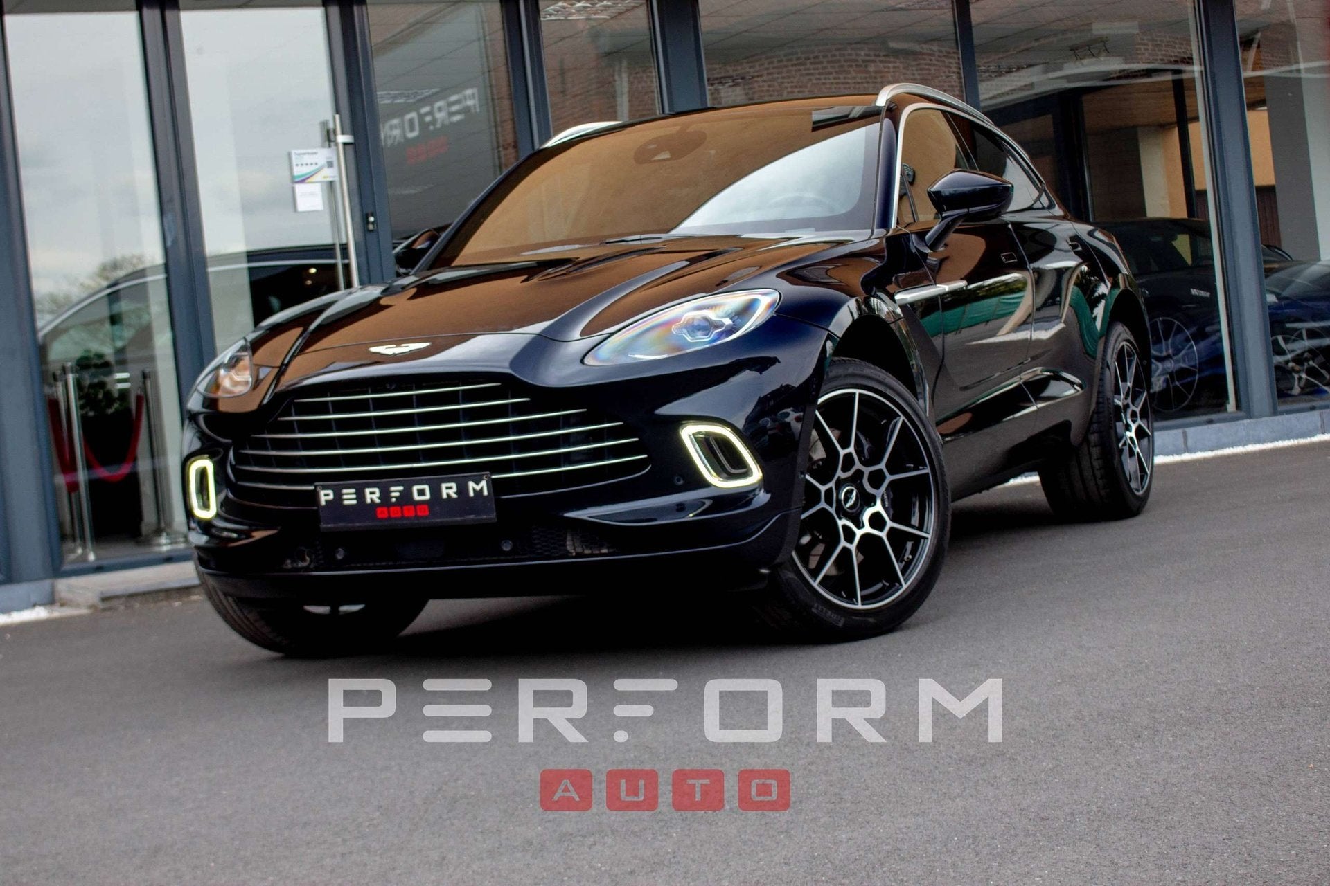 Aston Martin DBX 1 OWNER*14m ASTON WARRANTY*FULL SERVICE BOO, Autos, Entreprise, Entretenue par le concessionnaire, Noir, 5 portes