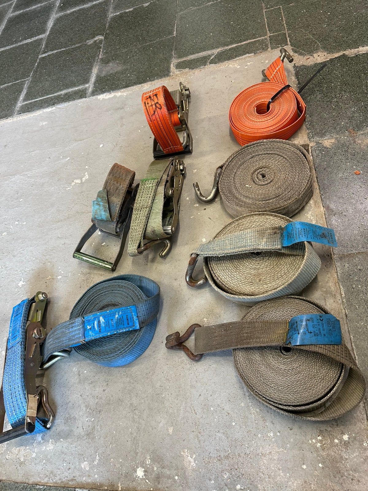 Set van 5. hijsbanden of sjorbanden, Doe-het-zelf en Bouw, Lieren en Takels, Ophalen, Gebruikt, Handmatig