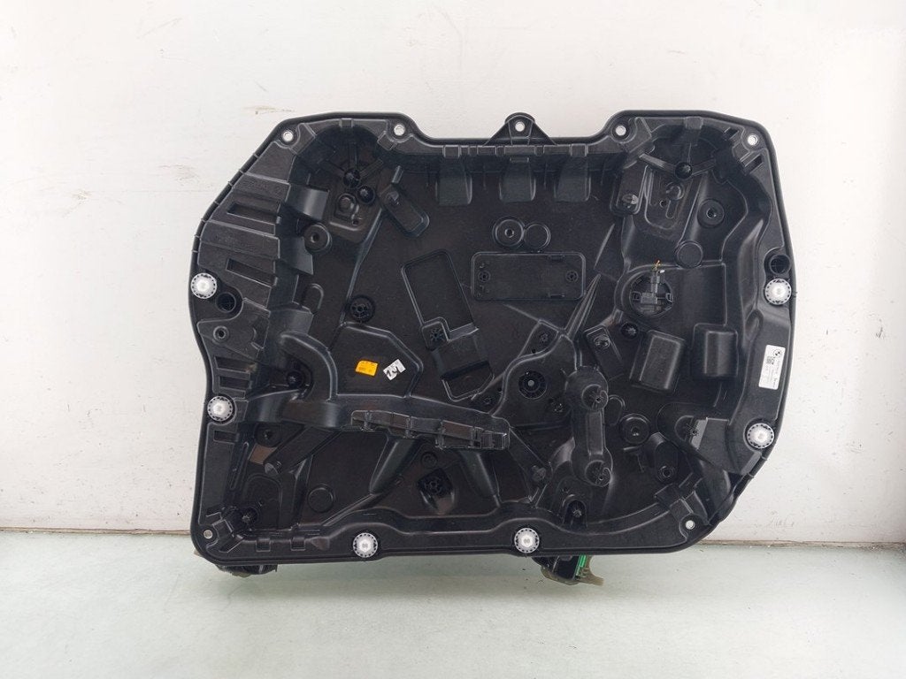 RAAMMECHANIEK RECHTS VOOR X5 (G05) (|9450784|51339463720|), Gebruikt, Brose SE, Info@brose.com, Max-Brose-Straße 1
96450  Coburg, DE
