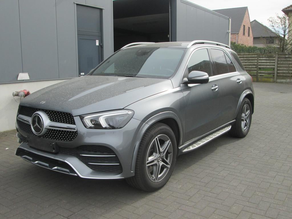 Mercedes-Benz GLE300d PANO AMG HEAD UP KLIMASTOELEN, Autos, Mercedes-Benz, Cuir, Achat, Euro 6, Entreprise