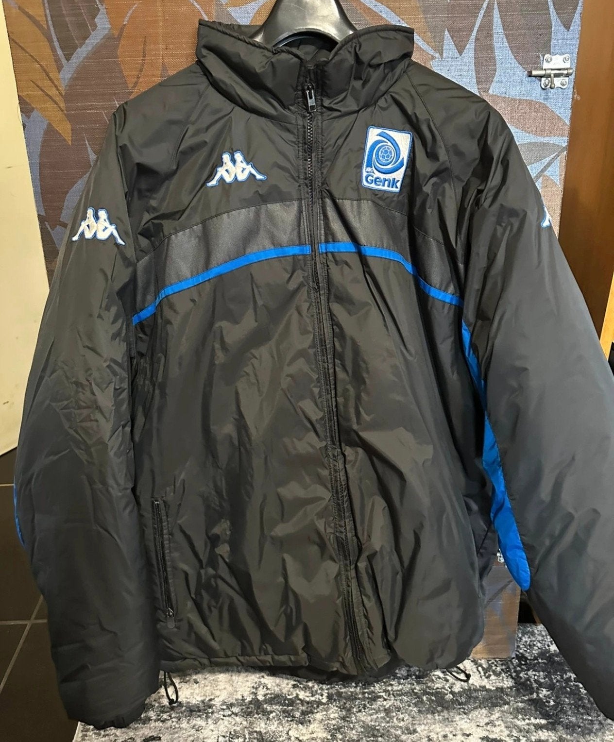 2000s KRC Genk XXL sublieme jas winterjas, Ophalen of Verzenden