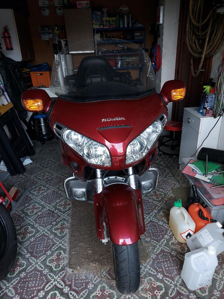 goldwing gl 1800, Tourisme, Occasion, Transmission par cardan, Particulier
