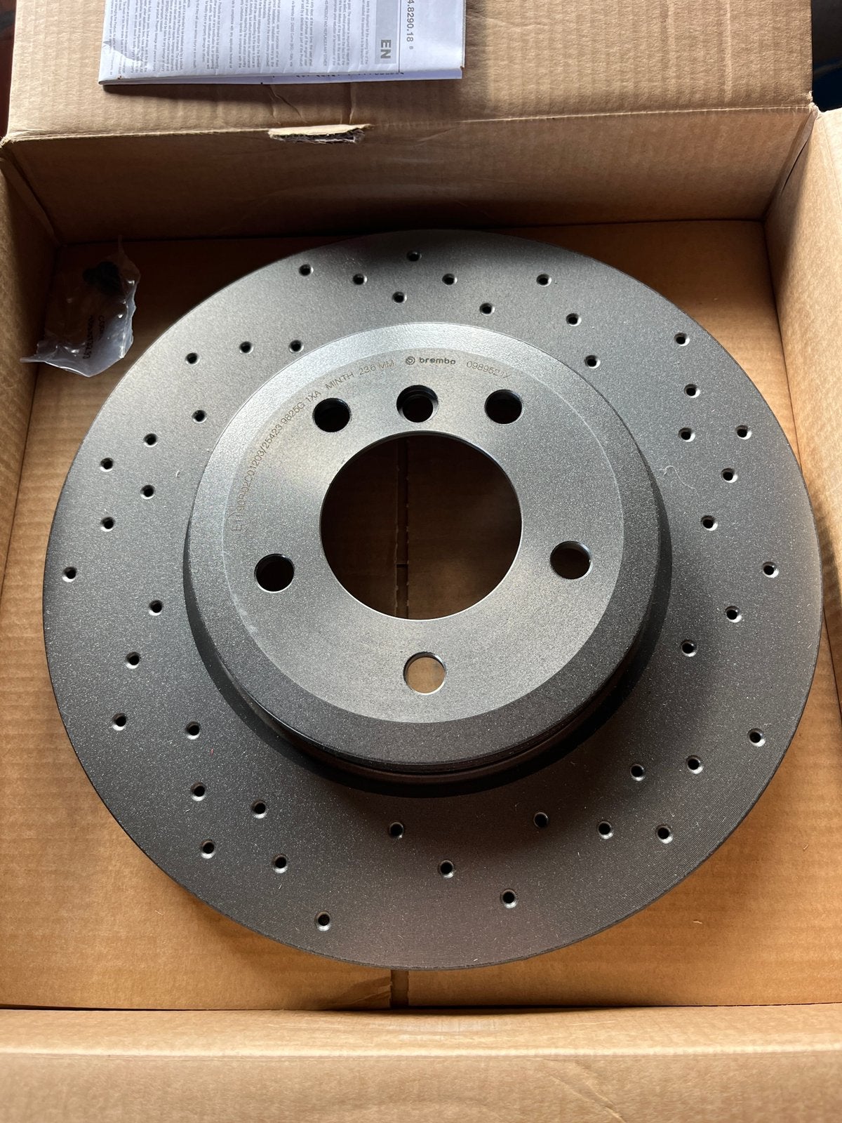 2x remschijven Brembo 330D, Auto-onderdelen, Ophalen, BMW