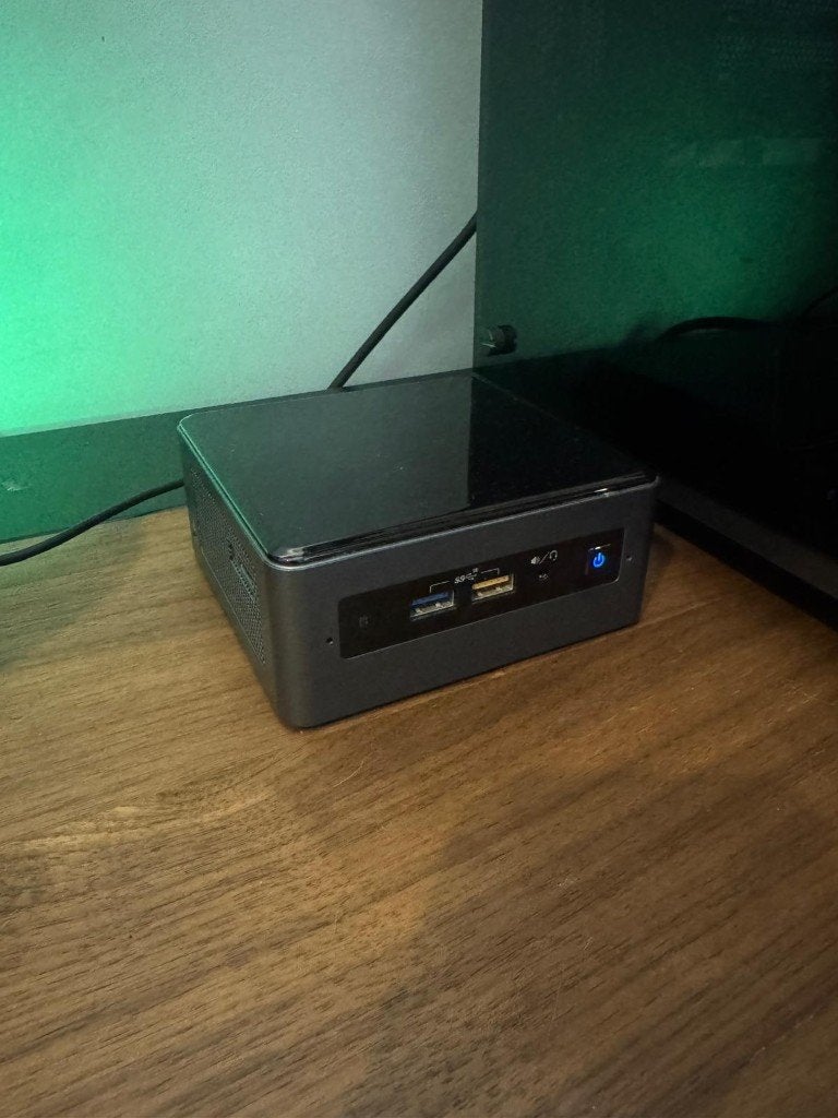 Intel NUC 8, Computers en Software, Ophalen, 256 GB, 8 GB, Intel nuc