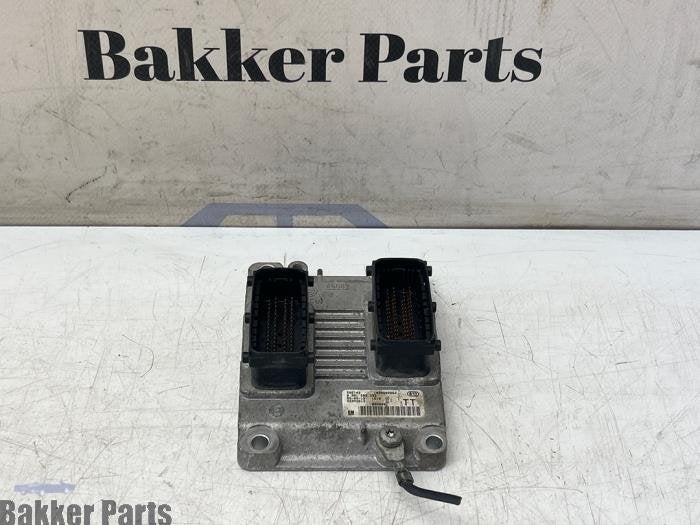 Ordinateur gestion moteur d'un Opel Meriva, -, -, Opel, 3 mois de garantie