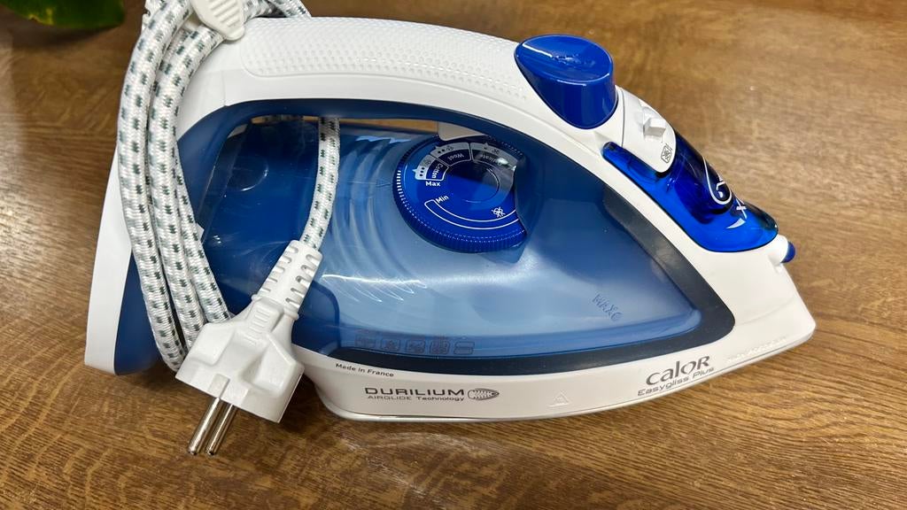 Strijkijzer Calor - Dilirium, Elektronische apparatuur, Ophalen, Zo goed als nieuw, Strijkijzer met snoer